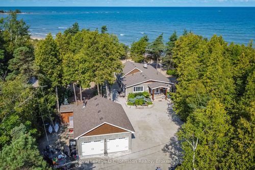 103 Saugeen Beach Rd, Port Elgin, ON, N0H2C5 | Card Image