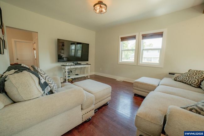 357 N Yamhill St, House other with 3 bedrooms, 2 bathrooms and null parking in Carlton OR | Image 19