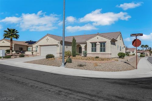 2992 Pleasant Prairie Dr, Henderson, NV, 89052-8570 | Card Image