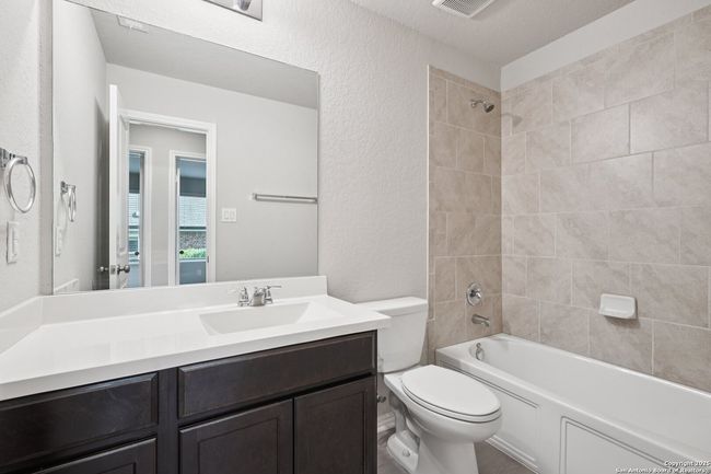 32122 Lemon Mint, House other with 4 bedrooms, 3 bathrooms and null parking in Bulverde TX | Image 22