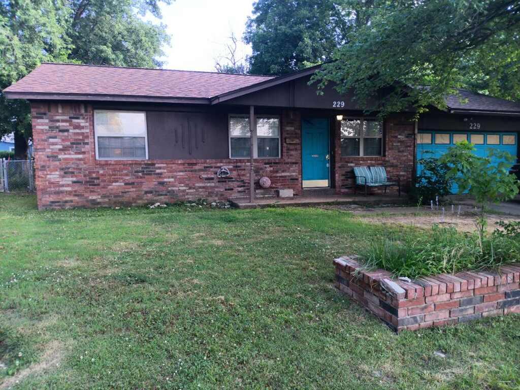 Sunset Dr, Vinita, OK 74301
