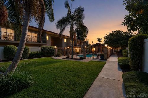 25-930 Peach Ave, El Cajon, CA, 92021-5706 | Card Image