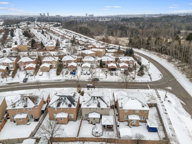 1552 Dellbrook Ave, House other with 5 bedrooms, 4 bathrooms and 4 parking in Pickering ON | Image 36