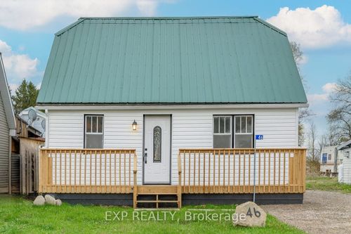 46 Young St, Maynooth, ON, K0L2S0 | Card Image