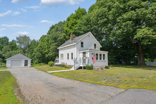 93 West St, Gardiner, ME, 04345-2318 | Card Image
