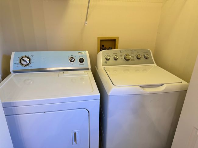 38 Prentiss Way, Condo with 3 bedrooms, 3 bathrooms and null parking in Exeter NH | Image 26