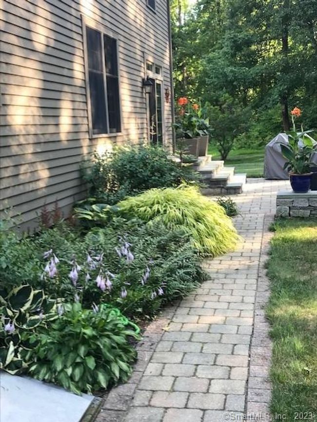 11 Hickey Rd, House other with 3 bedrooms, 3 bathrooms and 6 parking in Pomfret Center CT | Image 38
