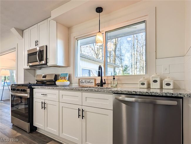 868 Eastview Ave, House other with 3 bedrooms, 2 bathrooms and null parking in Wadsworth OH | Image 11