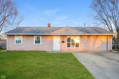 1510 Douglas Dr, Franklin, IN, 46131-1135 | Card Image