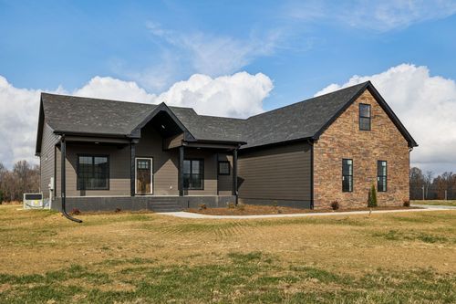 125 Makinley Dr, Lafayette, TN, 37083-5068 | Card Image