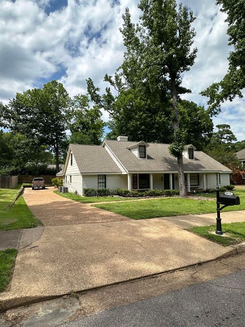 6836 Tangleberry Ln, Memphis, TN, 38119-6717 | Card Image