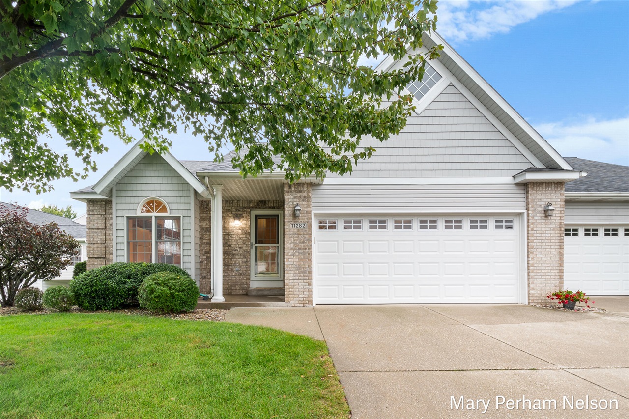 Blue Heron Pkwy, Holland, MI 49424