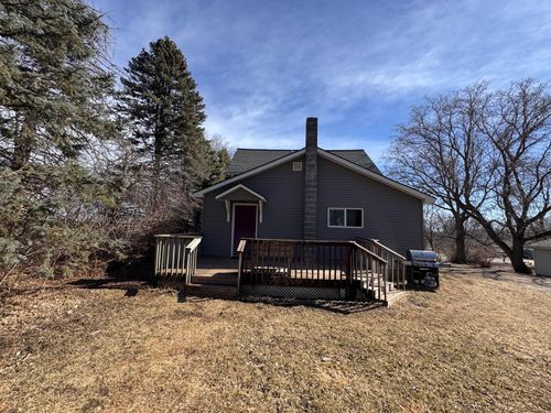 831 State St N, Eden Valley, MN, 55329-1022 | Card Image