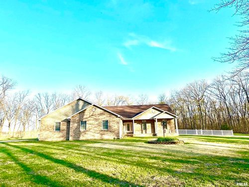 9641 Huey Rd, Carlyle, IL, 62231-3501 | Card Image