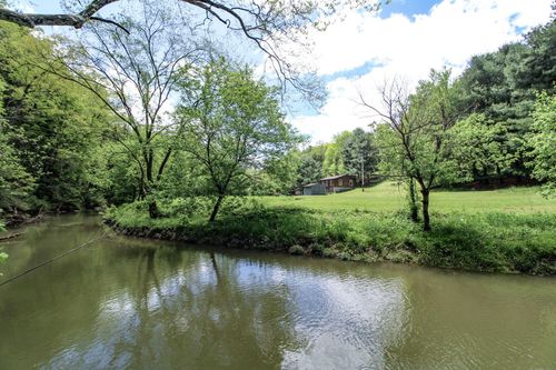 45247 W Union Rd, Sardis, OH, 43946-9709 | Card Image