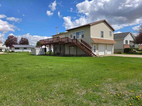 619 N 2nd St, Guttenberg, IA, 52052-9217 | Card Image