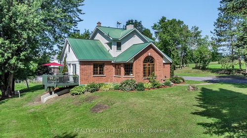 1150 Brazeau Rd, Clarence Creek, ON, K0A1N0 | Card Image
