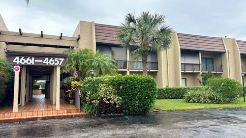 apt-202-4657 Fountains Dr S, Lake Worth, FL, 33467-5100 | Card Image