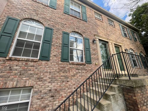 3020 Skylar Ln, Indianapolis, IN, 46208-4899 | Card Image