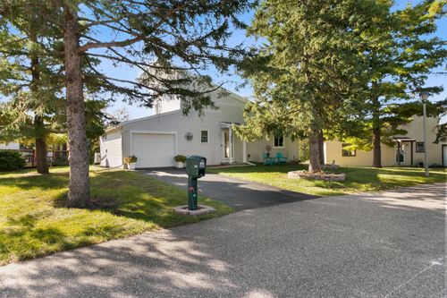 902 Saddle Rdg, Portage, WI, 53901-9780 | Card Image