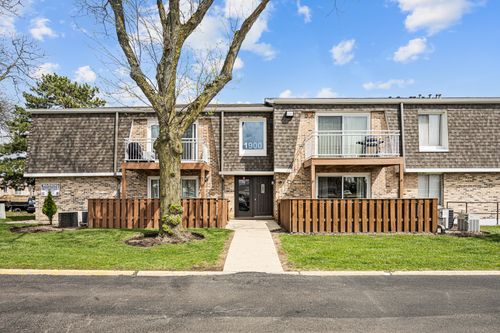 2c-1900 Plum Grove Rd, Rolling Meadows, IL, 60008-1962 | Card Image