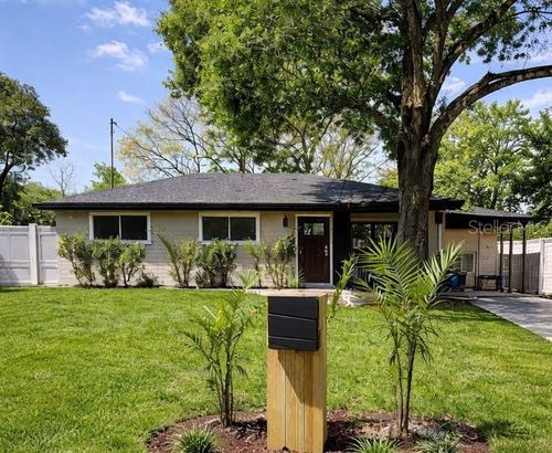 7498 Orpine Dr N, ST PETERSBURG, FL, 33702-5056 | Card Image