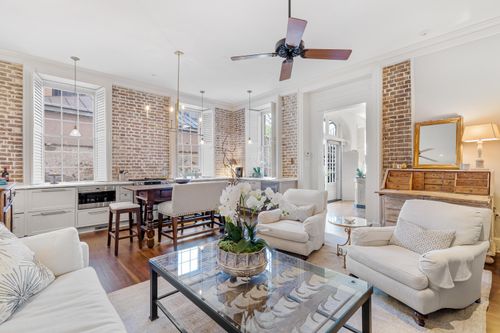 apt-d-87 E Bay St, Charleston, SC, 29401-2565 | Card Image