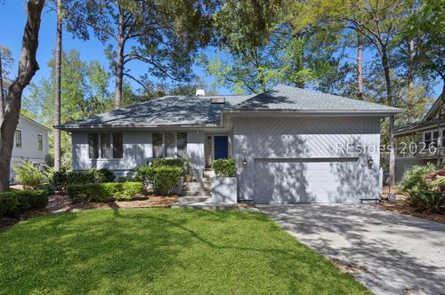 11 Coquina Rd, Hilton Head Island, SC, 29928-5526 | Card Image