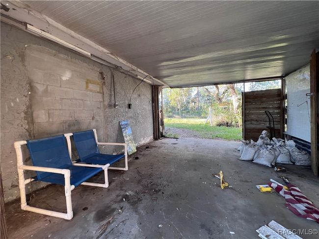 49 63 Rd St, House other with 3 bedrooms, 1 bathrooms and 1 parking in Yankeetown FL | Image 19