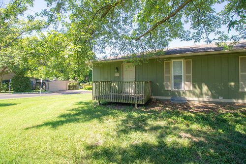 203 West Blvd N, COLUMBIA, MO, 65203-2661 | Card Image
