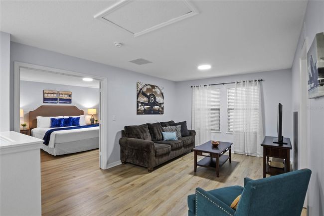 1150 Cypress Pointe Blvd, House other with 6 bedrooms, 6 bathrooms and null parking in DAVENPORT FL | Image 11