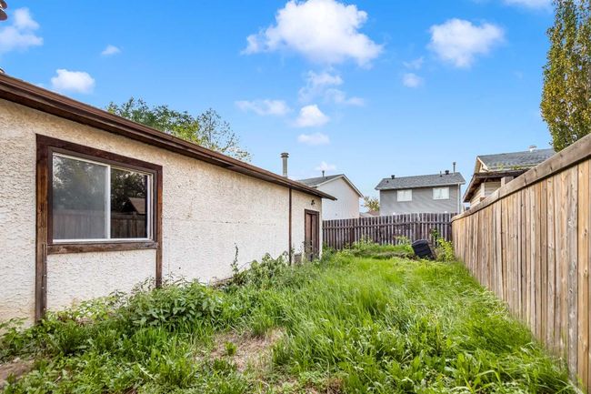 180 Wolverine Drive, Home with 3 bedrooms, 2 bathrooms and 4 parking in Fort Mcmurray AB | Image 34
