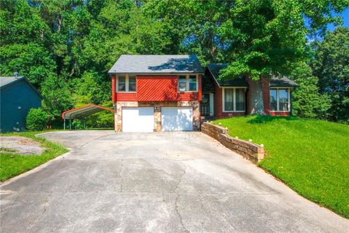 1030 Chapman Ln, Stone Mountain, GA, 30088-2500 | Card Image