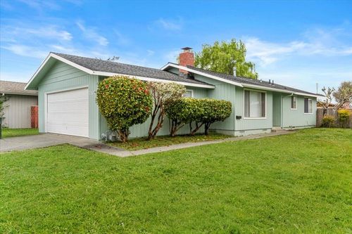 2102 Haeger Avenue, Arcata, CA, 95521 | Card Image