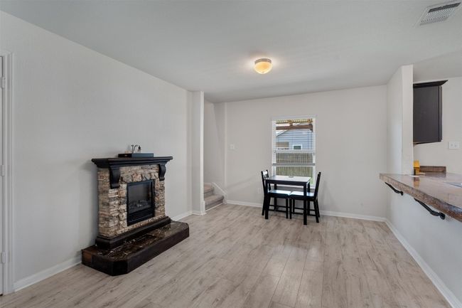 9A - 120 Farmer Cv, House other with 3 bedrooms, 3 bathrooms and 3 parking in Jarrell TX | Image 4