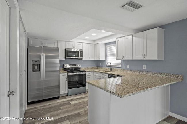 13700 Allyn Dr, House other with 2 bedrooms, 1 bathrooms and null parking in Hudson FL | Image 15