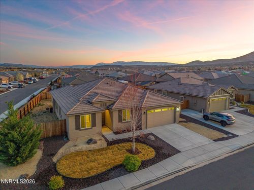500 Coulee Meadow Dr, Sparks, NV, 89441-7312 | Card Image