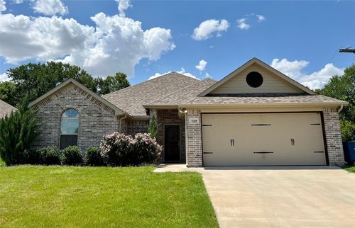 729 Smyth St, Aledo, TX, 76008-6404 | Card Image