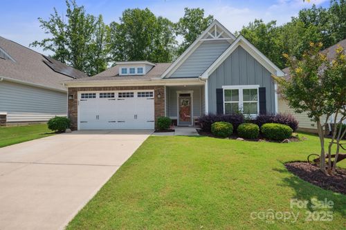 10331 Black Locust Ln, Charlotte, NC, 28215-1101 | Card Image
