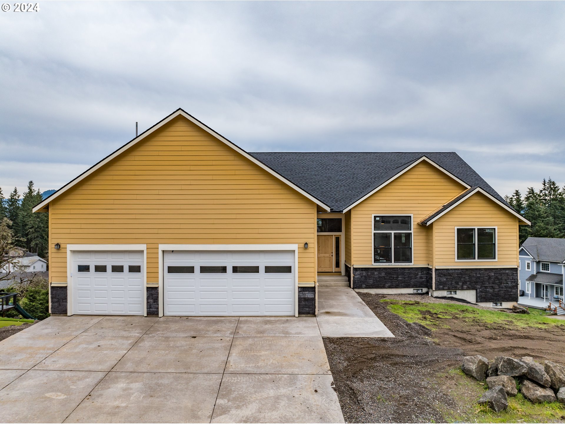 Ivy St, Springfield, OR 97478