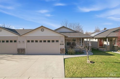 8199 N Duncan Ln, Boise, ID, 83714-4008 | Card Image