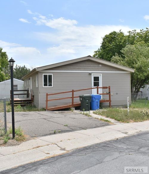 trlr-112-845 Barton Rd, Pocatello, ID, 83204-1840 | Card Image