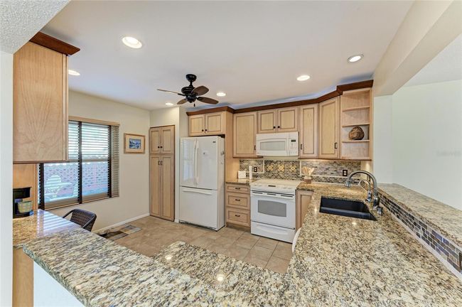 503 - 503 Spring Lakes Blvd, Condo with 2 bedrooms, 2 bathrooms and null parking in BRADENTON FL | Image 17