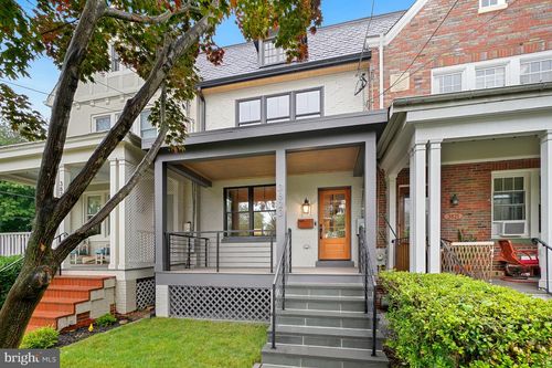 3823 Benton St Nw, WASHINGTON, DC, 20007-1712 | Card Image