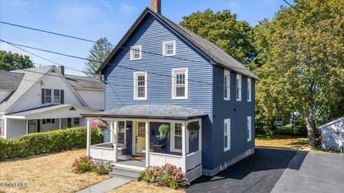 11 Jackson Ave, South Glens Falls, NY, 12803-5104 | Card Image