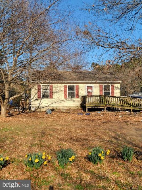 961 Ferry Rd, HEATHSVILLE, VA, 22473-2502 | Card Image