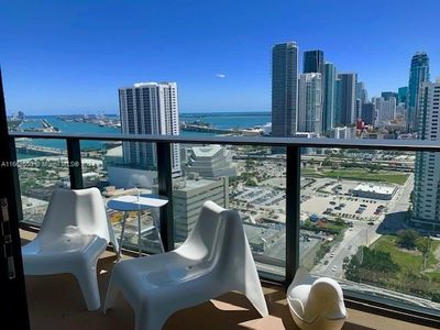 2909 - 1600 Ne 1st Ave, Condo with 2 bedrooms, 2 bathrooms and null parking in Miami FL | Image 2