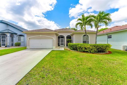 2819 Augusta Ln, Homestead, FL, 33035-1224 | Card Image