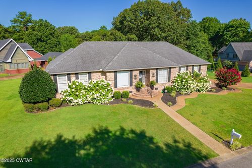 9 Ashworth Cv, Jackson, TN, 38305-9402 | Card Image