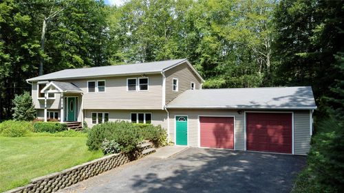 107 Tonche Ter, Shokan, NY, 12481-5205 | Card Image